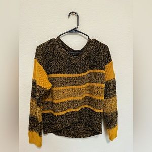 Black and Gold Knitted Sweater